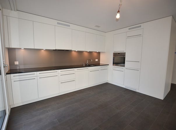 Jakob-Stämpfli-Strasse 114a, Biel, Bern (canton) 2502