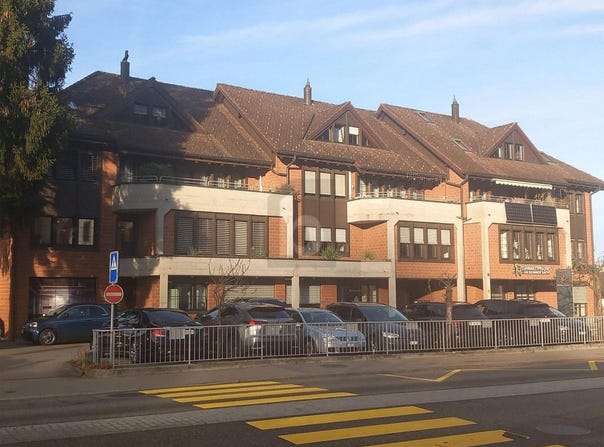 Auf Anfrage, Bäch SZ, Schwyz (canton) 8806