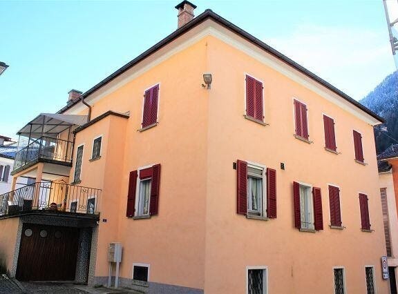Faido, Ticino 6760