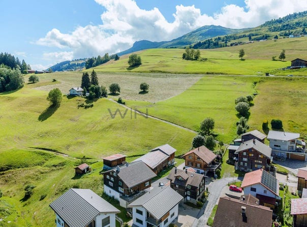 Obersaxen Mundaun, Grisons 7134