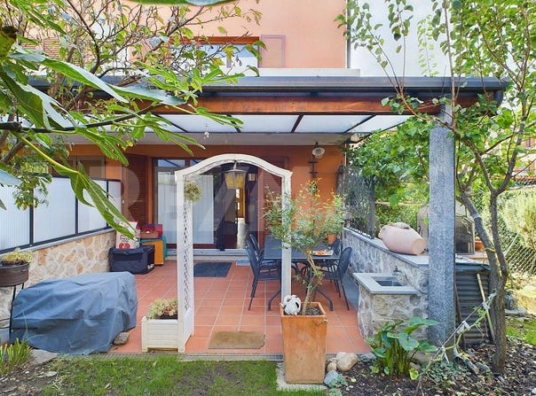Caslano, Ticino 6987