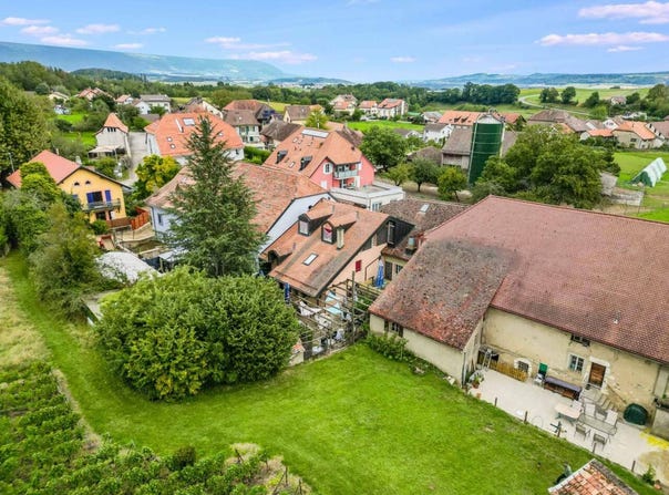 A Agiez, Agiez, Vaud 1352