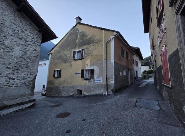 Mesocco, Grisons 6563