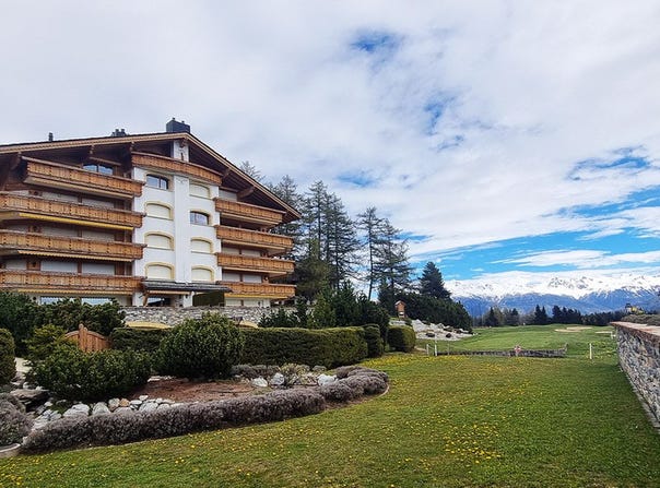 Route des Mélèzes 69, Crans-Montana, Valais 3963