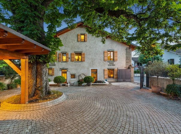 Chancy Village Centre, Chancy, Geneva 1284