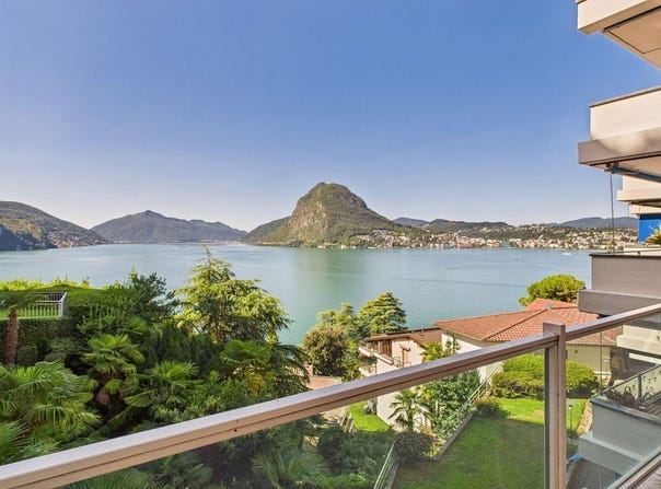 Lugano, Ticino 6900