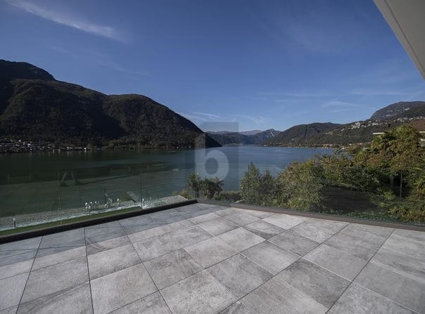 Capolago, Ticino 6825