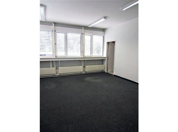 Kägenstr. 21, Reinach BL, Basel-Landschaft (canton) 4153