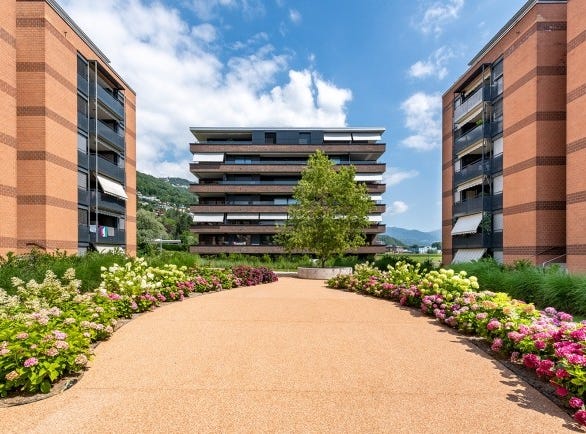 Via P, Vecchio 21, Agno, Ticino 6982