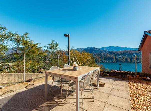 Summer Village, Vernate, Ticino 6992