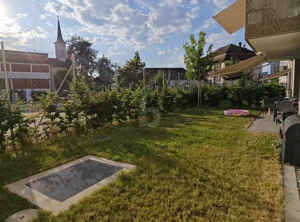 Menziken, Aargau 5737