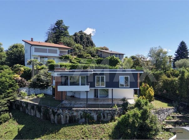 Lugano, Ticino 6900
