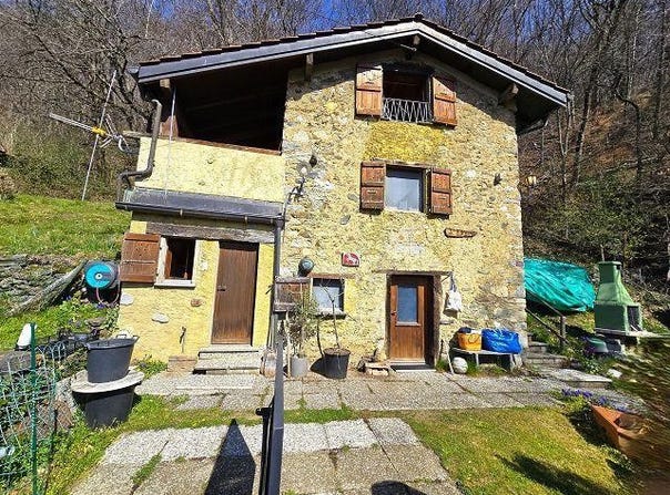 Bidogno, Ticino 6958