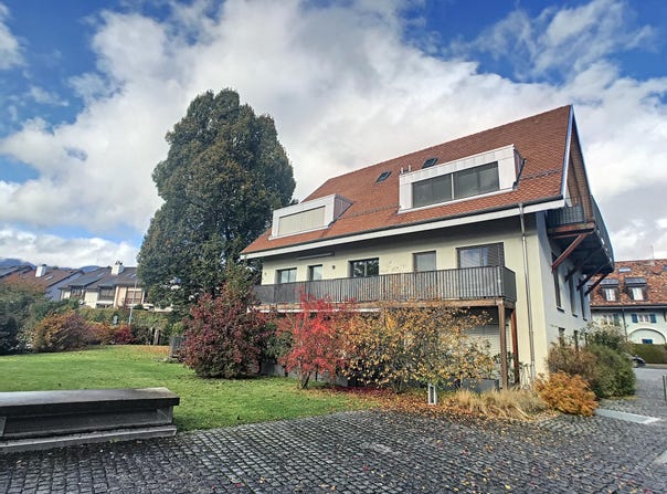 Chemin du Petit Eysins, Eysins, Vaud 1262