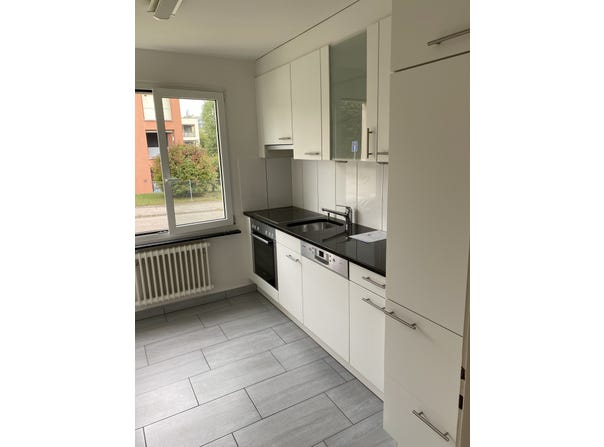 Stationsstrasse 34, Regenstorf, Zürich (canton) 8105