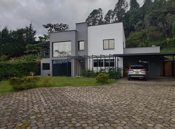 unit: 413, El Retiro, El Retiro