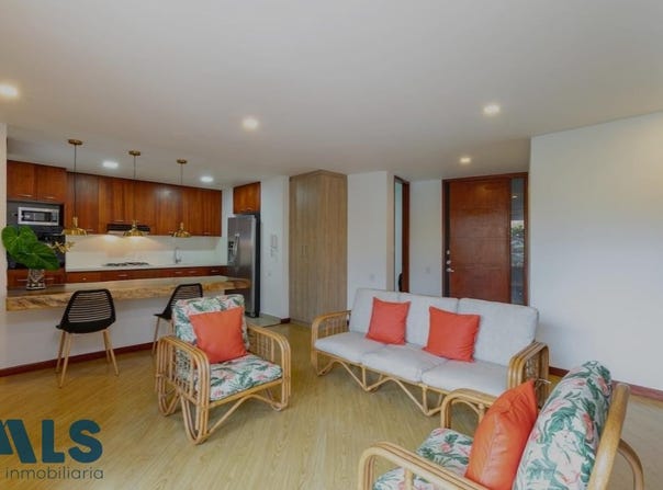 CRA 38, Medellín Poblado, Antioquía