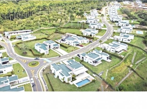 Av. El Tigre, Pereira, Risaralda, Colombia, Pereira, Risaralda 660008