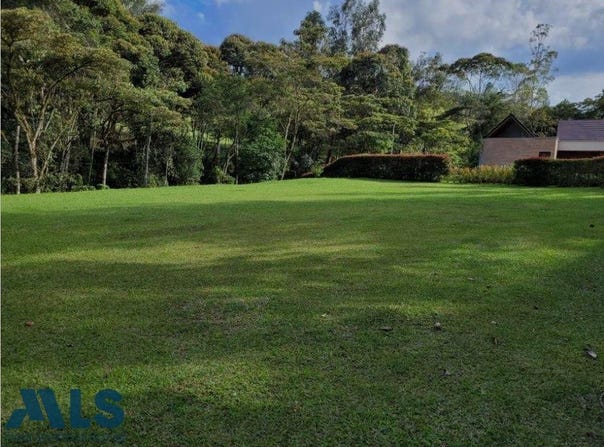 lot: E 9, El Retiro, El Retiro