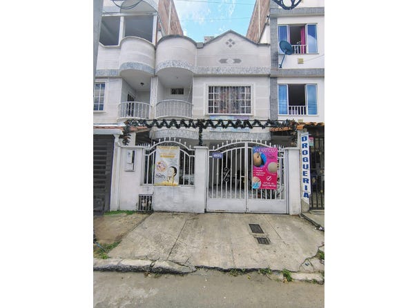 CALLE 110 # 20 -19 PROVENZA, Bucaramanga, Santander
