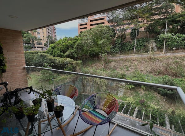 CRA 42, Medellín Poblado, Antioquía