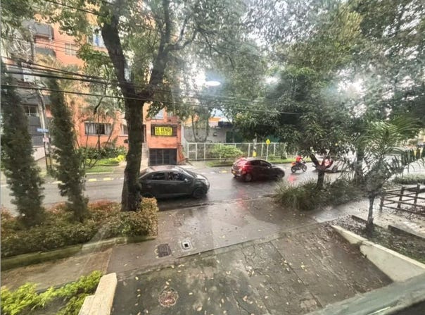 Av. Nutibara #76-83 a 76-3, Laureles - Estadio, Medellín, Laureles, Medellín, Antioquia, Colombia, Medellín, Antioquia 050032