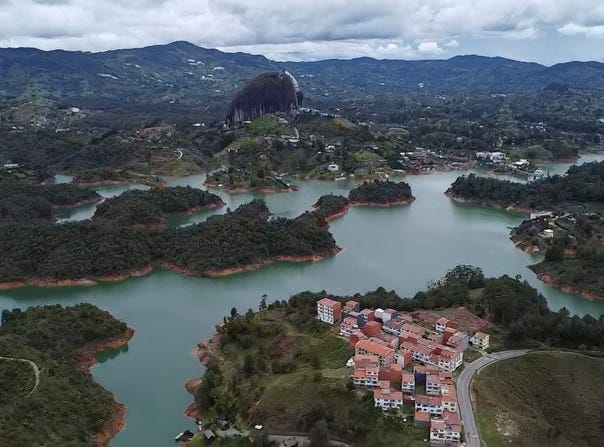 276 Cl. 31, Guatapé, Antioquia 053840