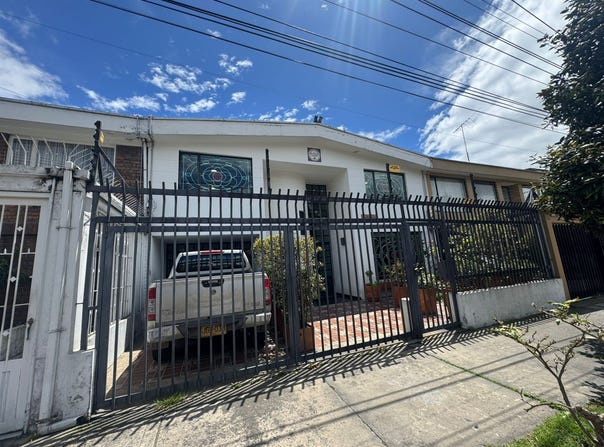 Polo Club, Barrios Unidos, Bogotá, Bogota, Colombia, Bogotá, Bogota