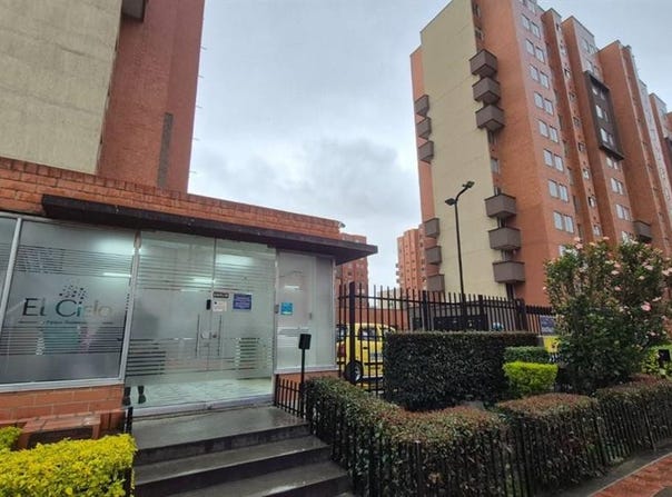 avenida calle 68 sur 70-70, Madelena, Bogotá, D.C., Bogotá, Bogota, Bogotá