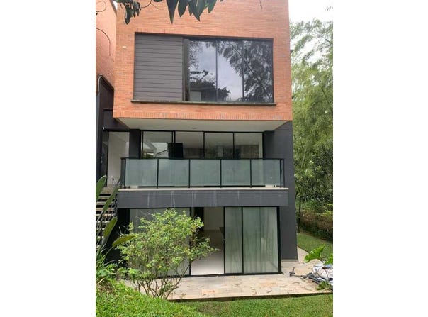 Cl. 26 Sur #22-6, Loma la Esmeralda, Envigado, Antioquia, Colombia, Envigado, Antioquia 055420
