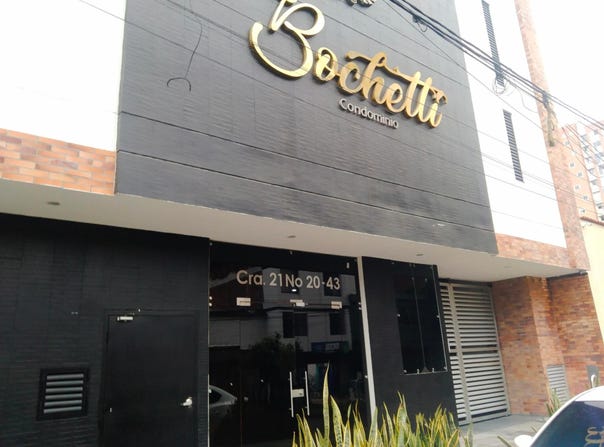 CRA 21 NO. 20-43 EDIF BOCHETTI CONDOMINIO BARRIO SAN FRANCISCO, BUCARAMANGA, Bucaramanga, Santander