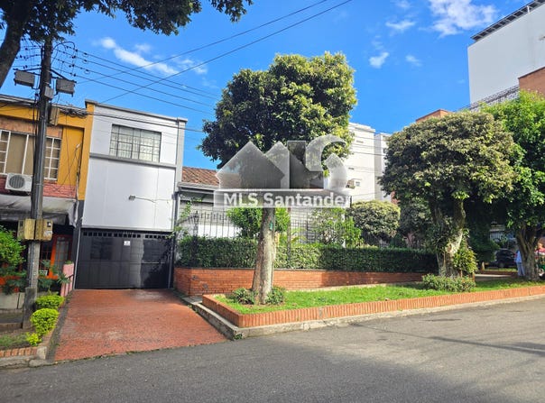 Calle 44 # 33 50, Bucaramanga, Santander