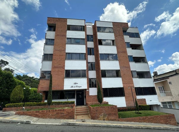 CALLE 56 #46 -26 APARTAMENTO 201 EDIFICIO ALTOS DE TERRAZAS, Bucaramanga, Santander