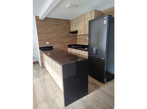 LOS GOMEZ, Itagui, Antioquia 055410