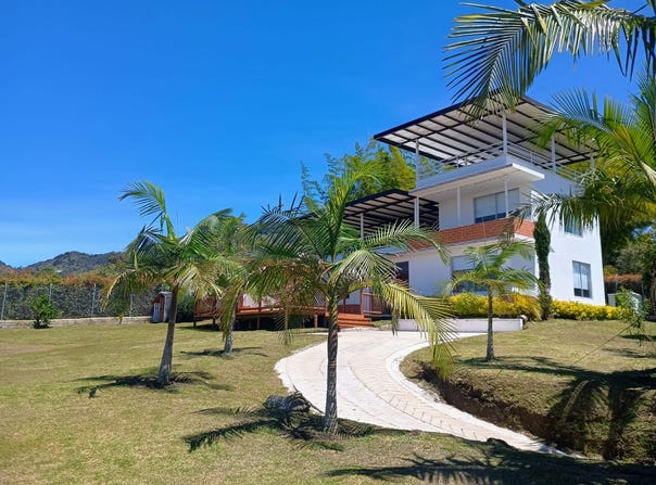 Vda. Chiquinquirá, Peñol, Antioquia, Colombia, Peñol, Antioquia 053857