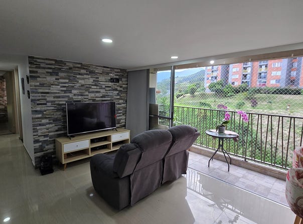 Carrera 50A # 37B-61, San Isidiro, Itagüi, Antioquia, Colombia, Itagui, Antioquia 055413