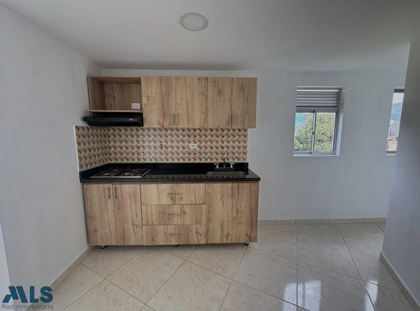 unit: Apt 504, Itag, Itag