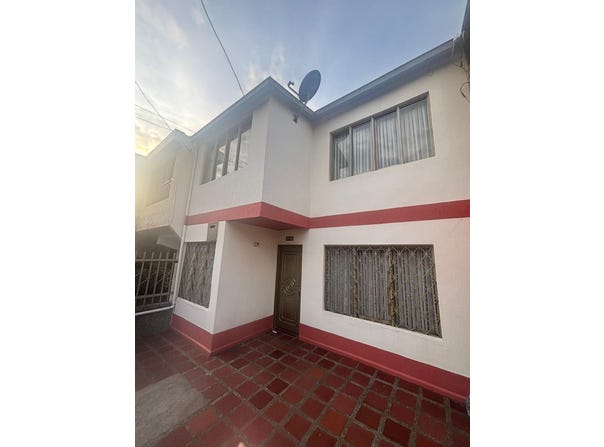 Cra. 46b # 14-69, Comuna 10, Cali, Valle del Cauca, Colombia, Cali, Valle del Cauca 760036