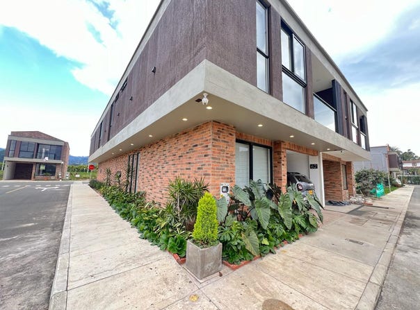 Cra 33 #7A - 24, La Ceja, Antioquia, Colombia, La Ceja, Antioquia