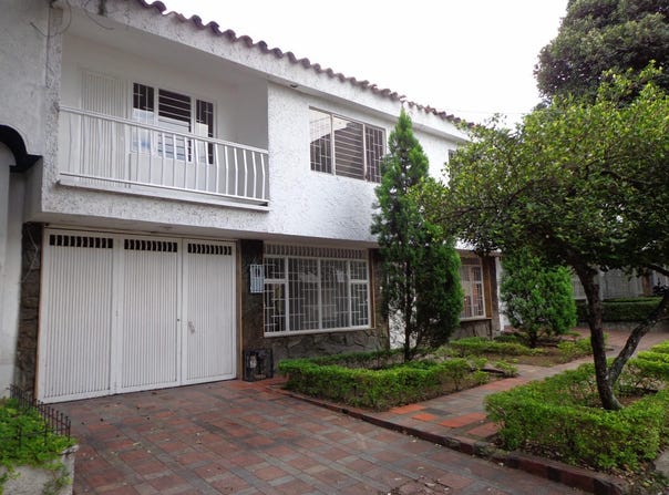 # 30-91 30 - 91 BARRIO CONUCOS, Bucaramanga, Santander