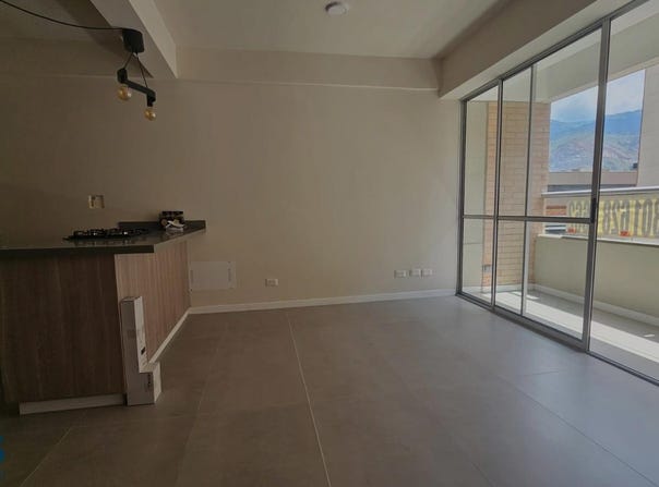 unit: 906, Bello, Bello