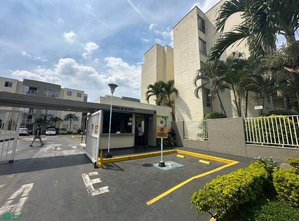 CARRERA 98 42- 85 CONJUNTO RESIDENCIAL PLAZUELA DE LILI APARTAMENTO 502 TORRE 8, Valle del Lili, Cali, Valle del Cauca,, Cali, Valle del Cauca