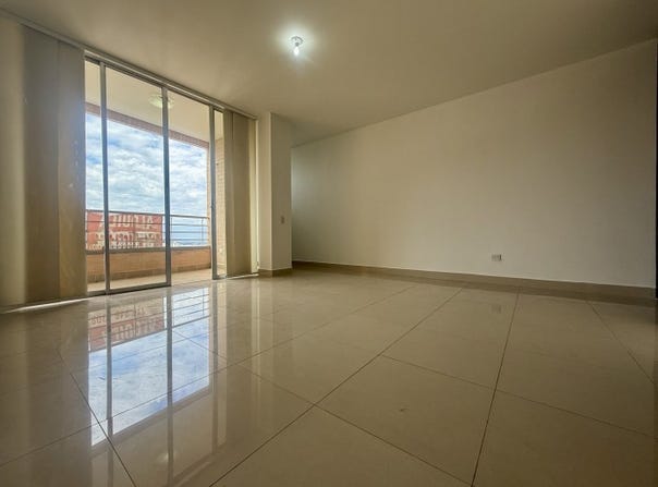 Av. 10 Nte. #7 N - 40, Cali, Valle del Cauca 760045