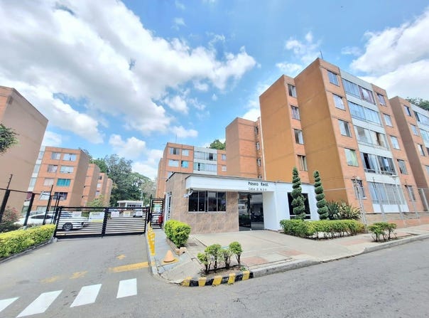 CALLE 21 # 2 - 61 TORRE # 4 APTO #, Piedecuesta, Santander