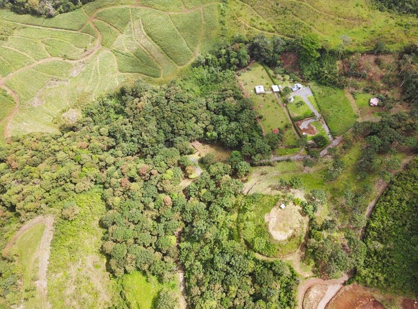 Las Colinas, Pavones, Cartago Province