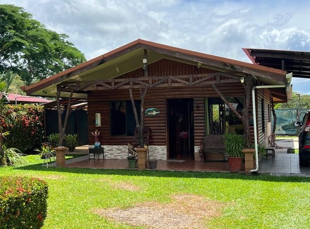 Beautiful 2 bedroom 2 bathroom house - Fully Furnished Turn Key in La Fortuna Calle Chachagua, Los Angeles, Fortuna, Peñas Blancas, Alajuela 21007