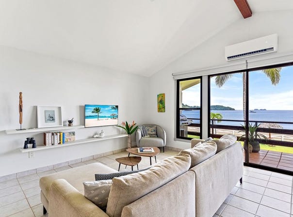 Pacific Beach #10: Fully Renovated One-Bedroom with Panoramic Ocean & Marina Views, Playa Potrero, Guanacaste 50304