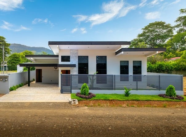 River Bend Estates, 3 Bedroom Masterpiece.: House For Sale in Uvita, Uvita, Puntarenas 60504