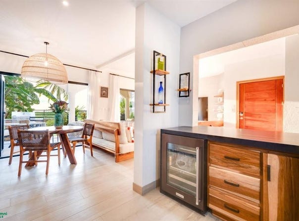 Beachfront Condo - Steps to the beach , Playa Potrero, Santa Cruz, Guanacaste, Santa Cruz, Guanacaste 50304