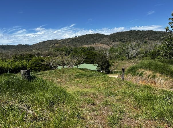 Downtown Hojancha: Home Construction Site For Sale in Playa Samara, Playa Samara, Guanacaste